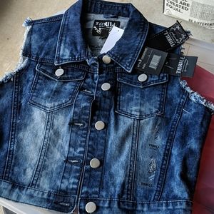 NWT Juniors Denim Vest